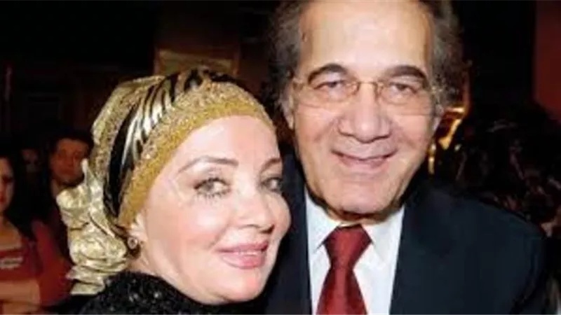 شهيرة تعلن تقديمها بلاغا ضد مروجى شائعة وفاة محمود ياسين