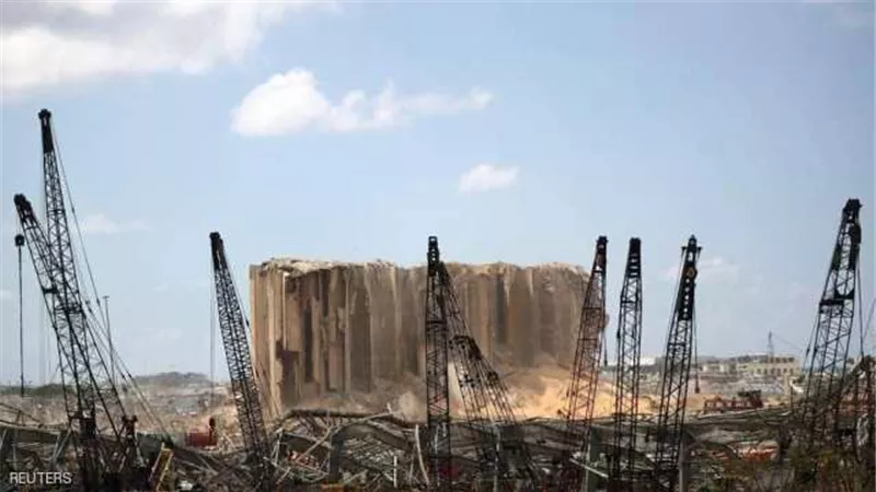 خبير فرنسي: 20 حاوية كيماويات خطرة باقية في مرفأ بيروت