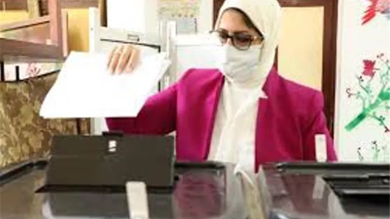 وزيرة الصحة تدلي بصوتها في انتخابات مجلس الشيوخ بمصر الجديدة