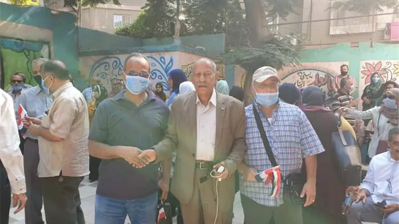 المعلمون أول المصوتين فى لجان الشيوخ بالجيزة والنقابة تشكل غرفة عمليات لمساعدة المعلمين الوصول للجانهم