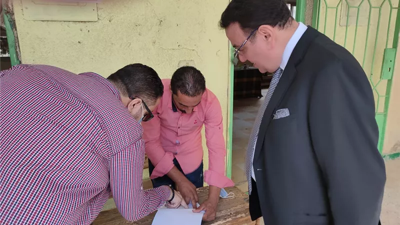 الدكتور صلاح حسب الله يدلى بصوته فى شبرا الخيمة .. ويطالب المصريين بالمشاركة