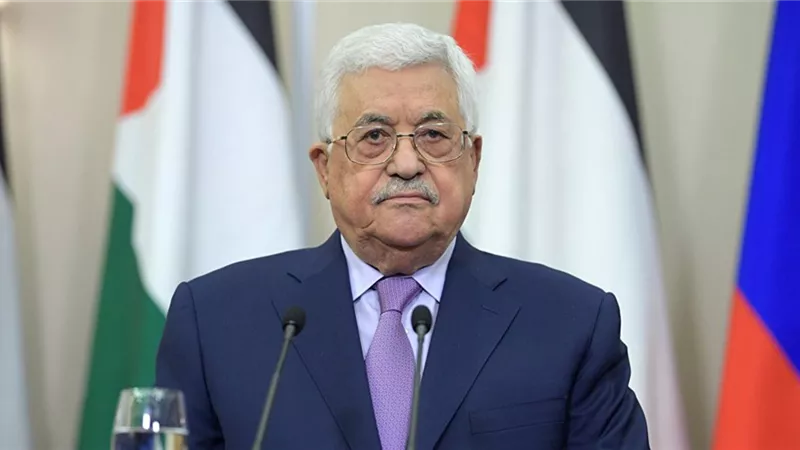 الرئيس الفلسطيني يهنئ بوتين بإنتاج أول لقاح مضاد لفيروس كورونا