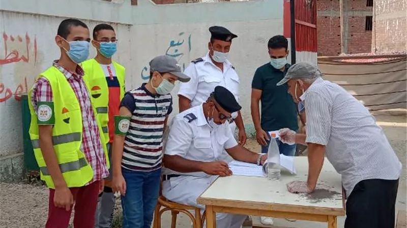 إقبال متوسط على إنتخاب الشيوخ بدمياط والنساء يتصدرن المشهد .صور