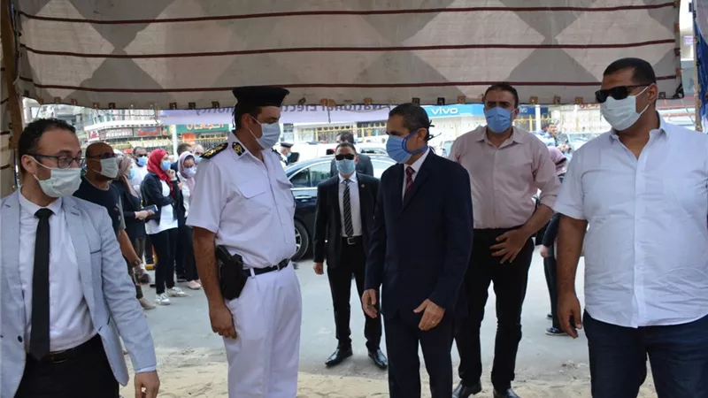 محافظ الغربية يتفقد عدد من لجان في اليوم الأول لانتخابات الشيوخ بمدينة طنطا.
