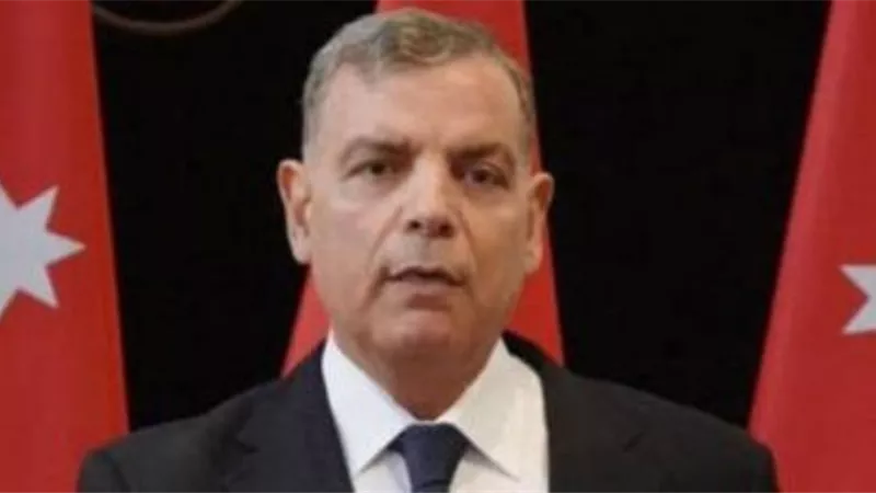 وزير الصحة الأردني: نتفاوض مع روسيا لشراء لقاح فيروس كورونا