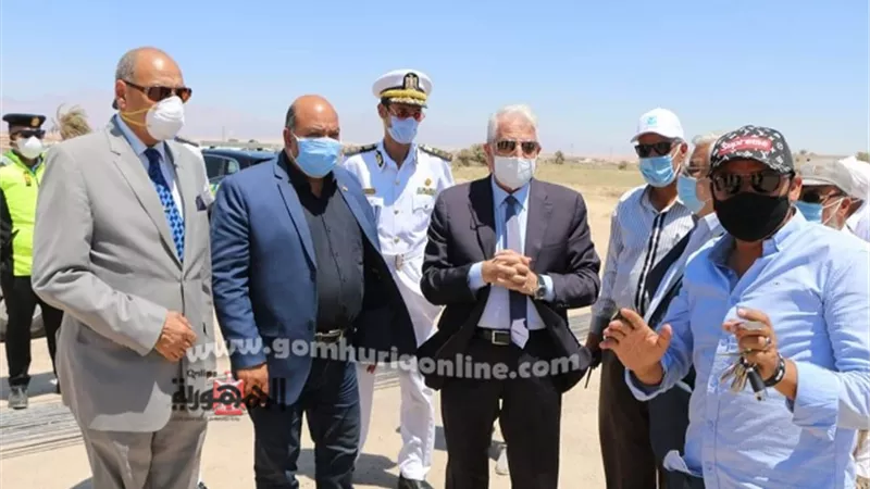 فوده يتفقد مشروعات التجميل بطور سيناء