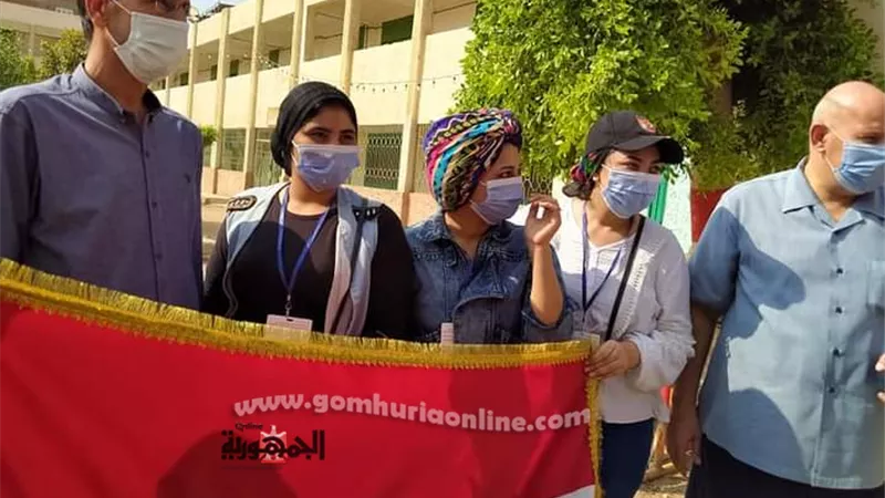 مدير أدارة بلبيس التعليمية يقود حملة توعية للناخبين فى المدارس