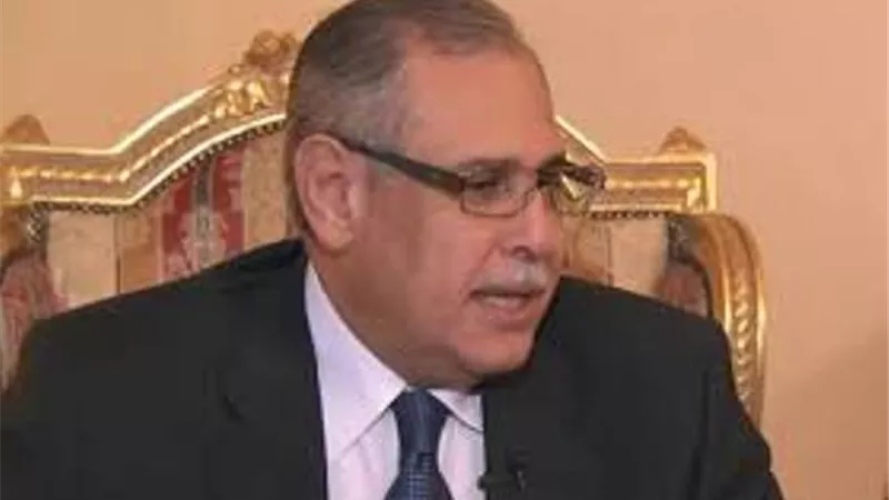 سفير مصر بموسكو: على تواصل مع الشركات الروسية منتجة لقاح كورونا لبحث كيفية التعاون