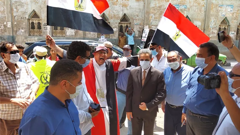 محافظ الغربية يتفقد لجان الاقتراع ببسيون وكفر الزيات وطنطا. في اليوم الثاني للانتخابات