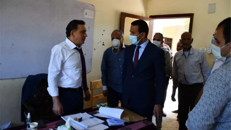 نائب محافظ الفيوم يتابع لجان انتخابات الشيوخ2020 .صور