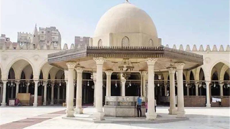 الأوقاف: صلاة الجمعة غدا من مسجد عمرو بن العاص