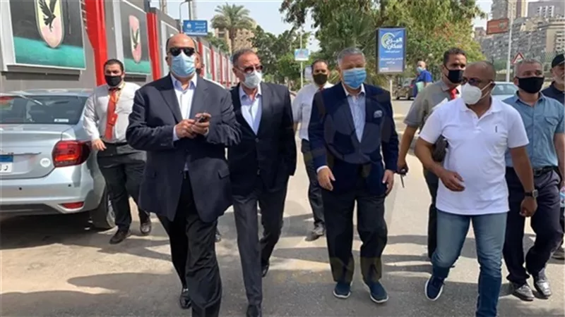 محمد مصيلحي يكشف كواليس حديثه مع الخطيب حول ضم ثلاثي الأهلي