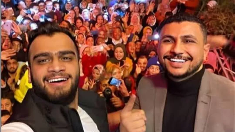 رواد السوشيال ميديا يهاجم على غزلان بسبب صورة قبر مصطفى حفناوى .. واليوتيوبر يرد