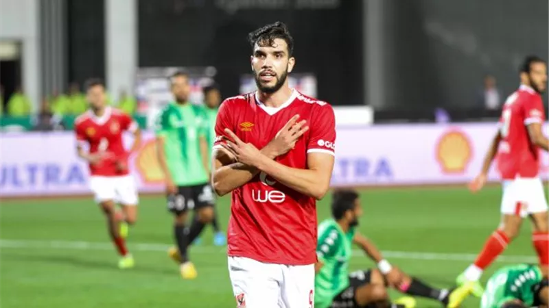 محسن صالح يطالب الخطيب بالتدخل لدي فايلر لعوده ازاروا