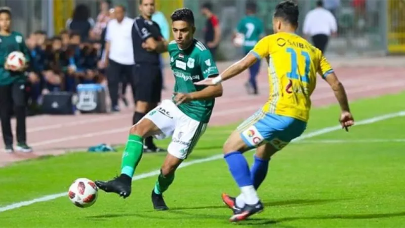 الغندور حكماً لمباراة المصرى والإسماعيلى
