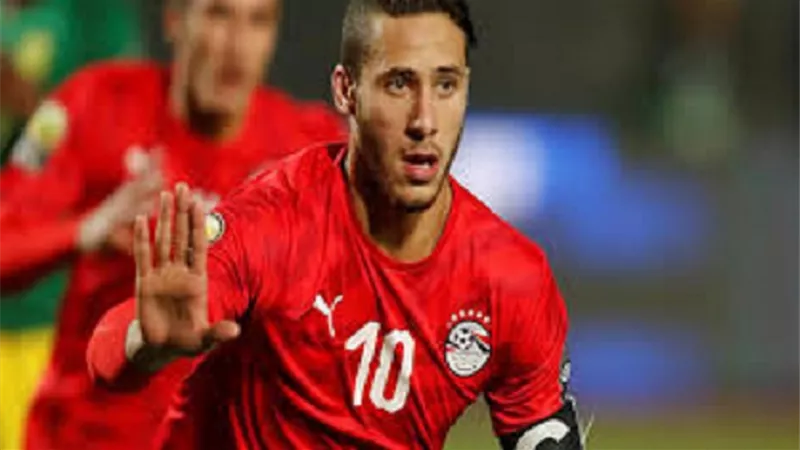مدرب منتخب مصر: الأهلى وقع فى خطأ كبيرا فى عقد رمضان صبحى