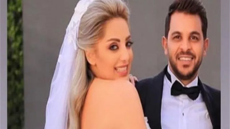 رسميأ.. محمد رشاد يعلن انفصاله عن زوجته مي حلمي