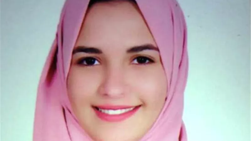 عائلة الليثى تحتفل بنجاح شيماء جمال فى كلية الصيدلة الف مبروك