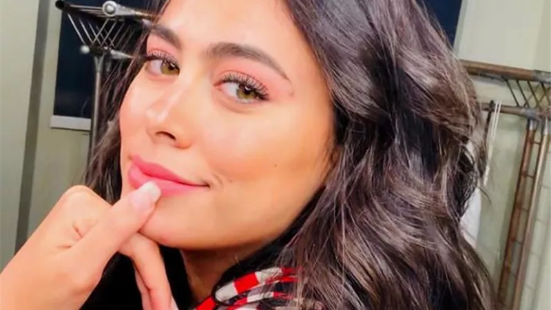 إطلالة جذابة للفنانة هاجر أحمد عبر انستجرام