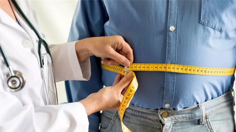 تناولها ..أطعمة تساعدك على حرق دهون البطن