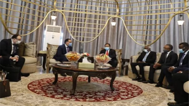 بدء جلسة مباحثات موسعة بين رئيس الوزراء ونظيره السودانى