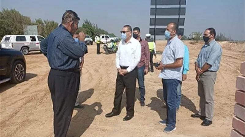 محافظ الشرقية يتفقد موقع إنشاء المدفن الصحي بقرية العدلية للتخلص الآمن من النفايات