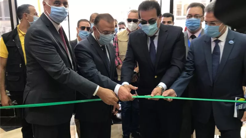 وزير التعليم العالي ومحافظ الإسكندرية يفتتحان عدد من المشروعات بتكلفة 95 مليون