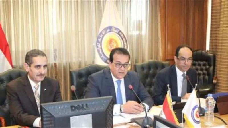 تفاصيل اجتماع الأعلى للجامعات.. وتفويض العليا للتنسيق بتحديد أعداد المقبولين