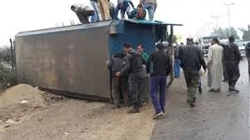بينهم 3 ضباط إصابة 16 من قوات الأمن المركزي في حادث تصادم شرق الإسماعيلية