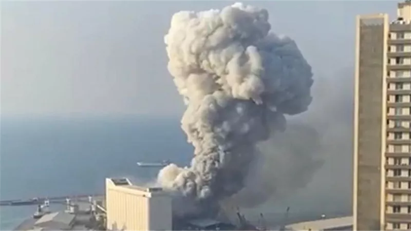 وزير الصحة اللبناني: 180 شهيداً و92 فى حالات حرجة بسبب تفجير مرفأ بيروت
