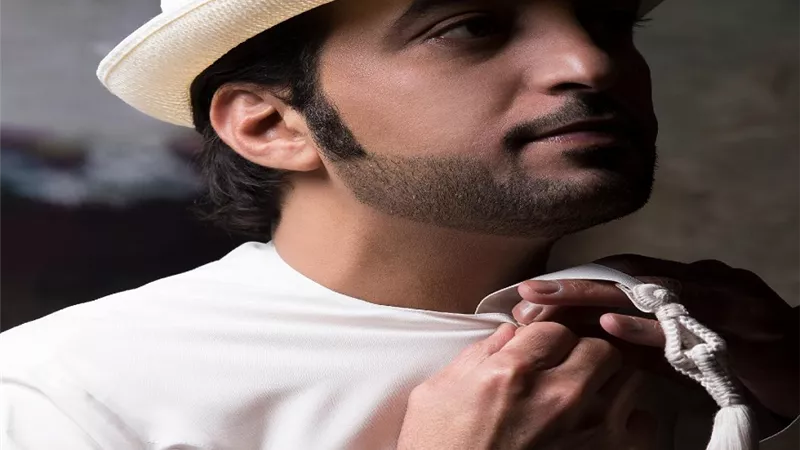 عيضة المنهالي عاشق بـ