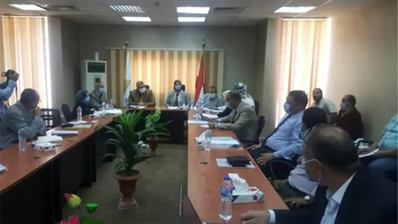تعليم السويس يشارك الاجتماع الأول لوضع استراتيجية وإعداد مخطط مدينة السويس الجديدة