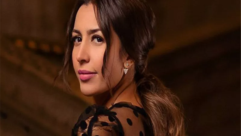 أنا فى انتظارك.. جنات تعيد ذكرى أم كلثوم في ألبومها الجديد وتؤكد 