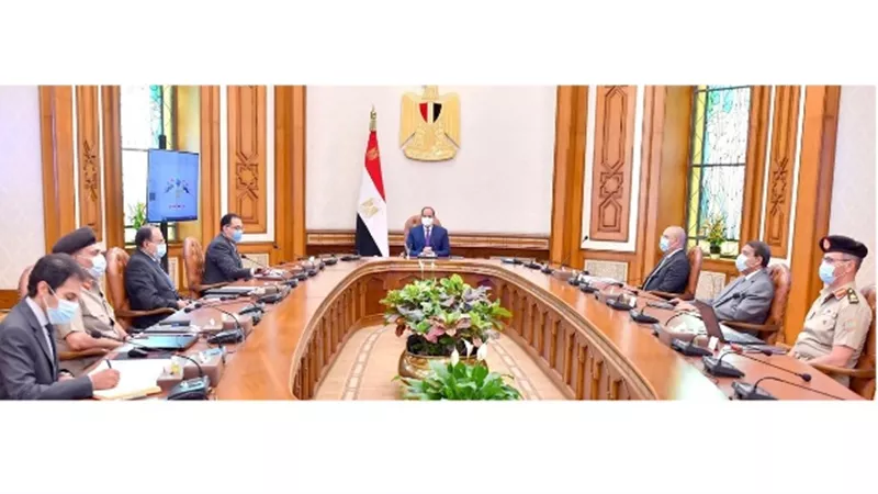 الرئيس السيسي يستعرض خطة انتقال وميكنة الجهات الحكومية للعاصمة الادارية الجديدة