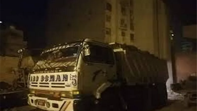 ضبط سيارة تقوم بالقاء المخلفات ومعاقبتها ب3 أشهر لخدمة المحليات بالوادى الجديد
