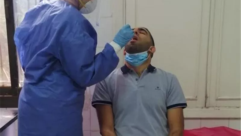 فحص ٨٢٧ مواطنا لفيروس كورونا من المسافرين للخارج بمعمل اقليمي الزقازيق