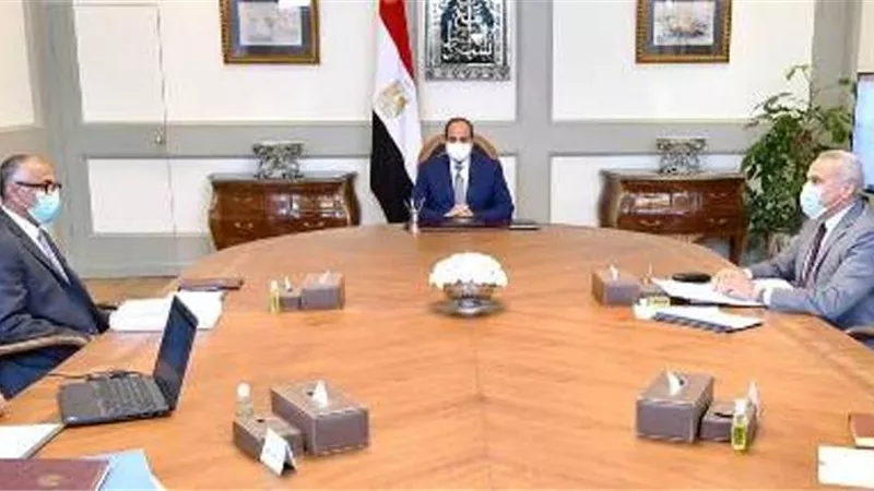 السيسي يوجه باستمرار البنك المركزي في جهود دعم وتمويل عملية التنمية