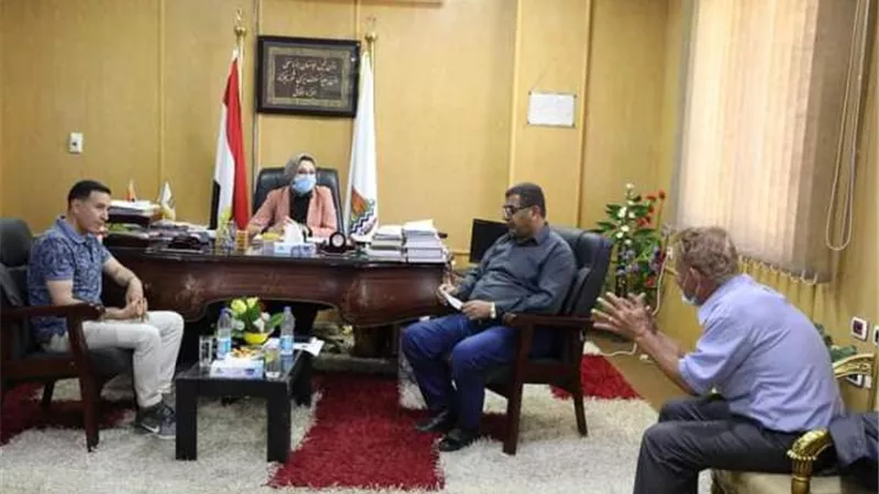 نائب محافظ الوادى الجديد تلتقي وفد تنمية الصعيد وتدعم حماية المستهلك
