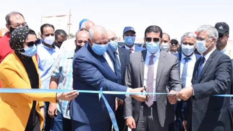 عبد الوهاب: حريصون على تقديم كل أوجه الدعم للمستثمرين بالوادى الجديد