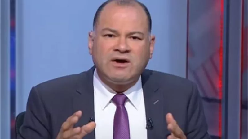الديهي يسخر من إرسال قطر عسكريين لليبيا: 