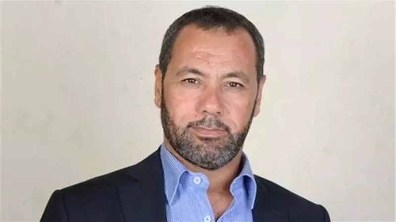 النائب سليمان العميرى يطالب فتح الشواطئ العامة بمطروح باشتراطات صارمة