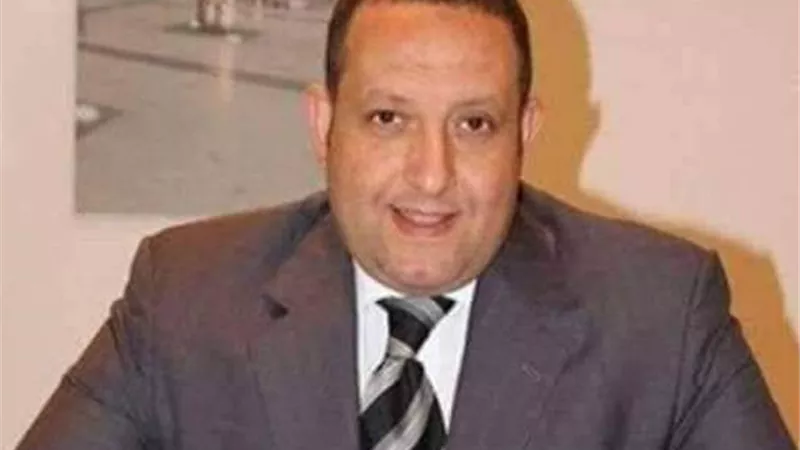 برلماني يطالب وزير التموين بمراجعة قرار تخفيض وزن رغيف الخبز والأسس التي تم إتخاذه على أساسها