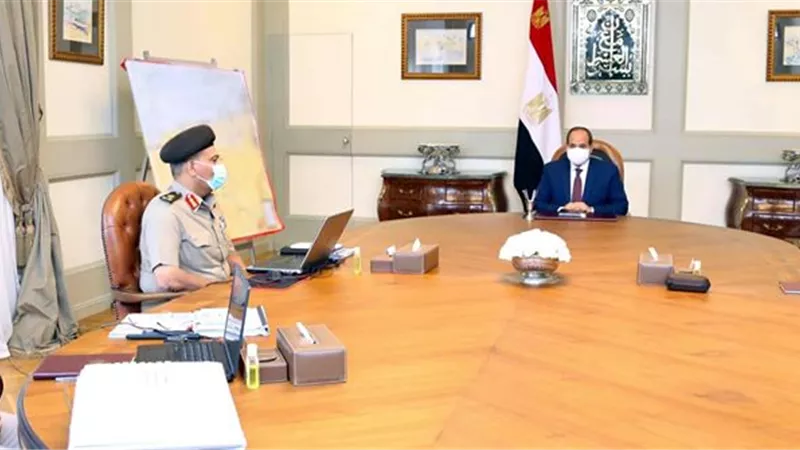 الرئيس يدعو القوات المسلحة للإبقاء على أعلى درجات الجاهزية لحماية أمن مصر القومي