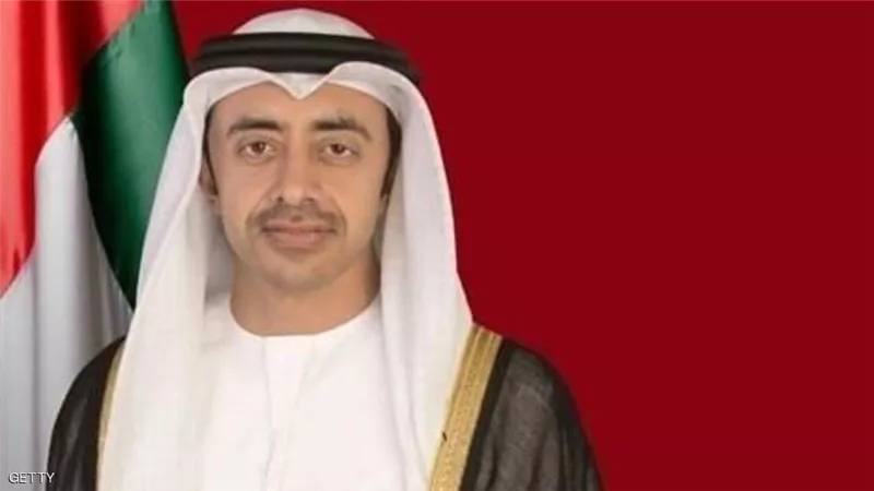 عبدالله بن زايد: روابط راسخة تجمع الإمارات بسلطنة عمان
