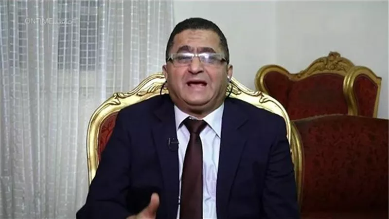 اتحاد الكرة يعلن طاقم حكام مباراة القمة بين الاهلى والزمالك