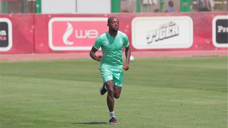 جيرالدو فى الجيم على هامش مران الاهلى اليوم