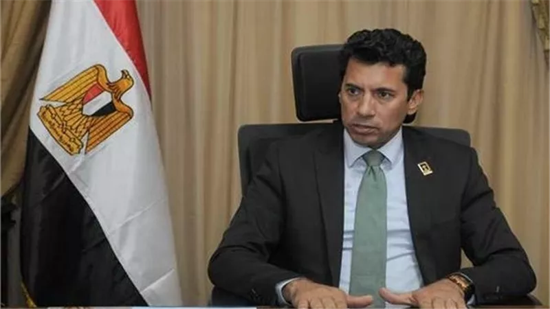 وزير الرياضة يشكل لجنة للتحقيق في واقعة التعدي علي شابين بأحد مراكز شباب المرج