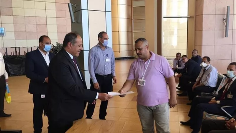 مطار شرم الشيخ يكرم العاملين المتميزين
