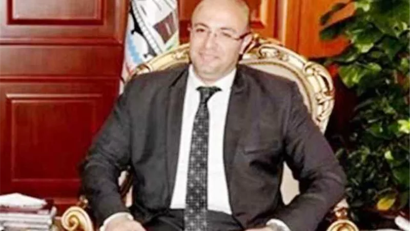 محافظ يتابع الاستعداد لامتحانات الدور الثانى بالثانوى