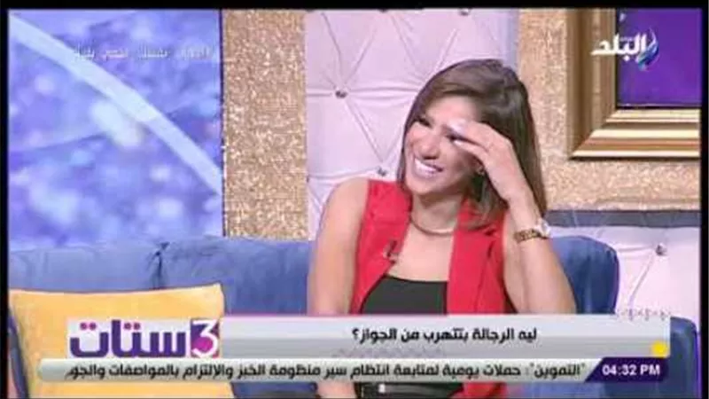 استشاري نفسي للزوجات: احذري من تقييد الرجل.. فيديو